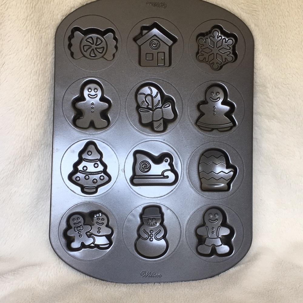 $10 or 3/$20 Holiday Christmas Themed Cookie or Treat Pan by Wilton